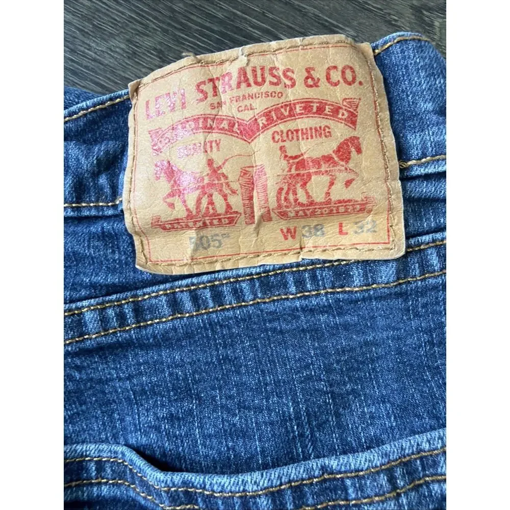 Vintage Levi's 505 Straight Leg Jeans Men's 36x32 Blue Denim Americana Western